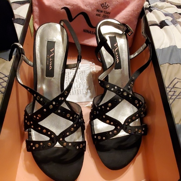 nina black sandals